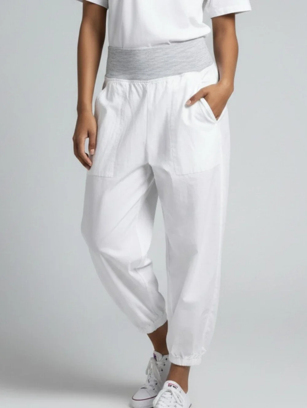 lululemon athletica White Jogger Pants with Light Gray Waistband